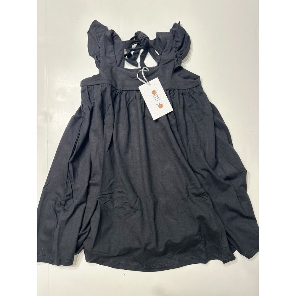 Omi Jo Well Dressed Wolf Black Aunt Heart AH Tunic Size 6 NWT